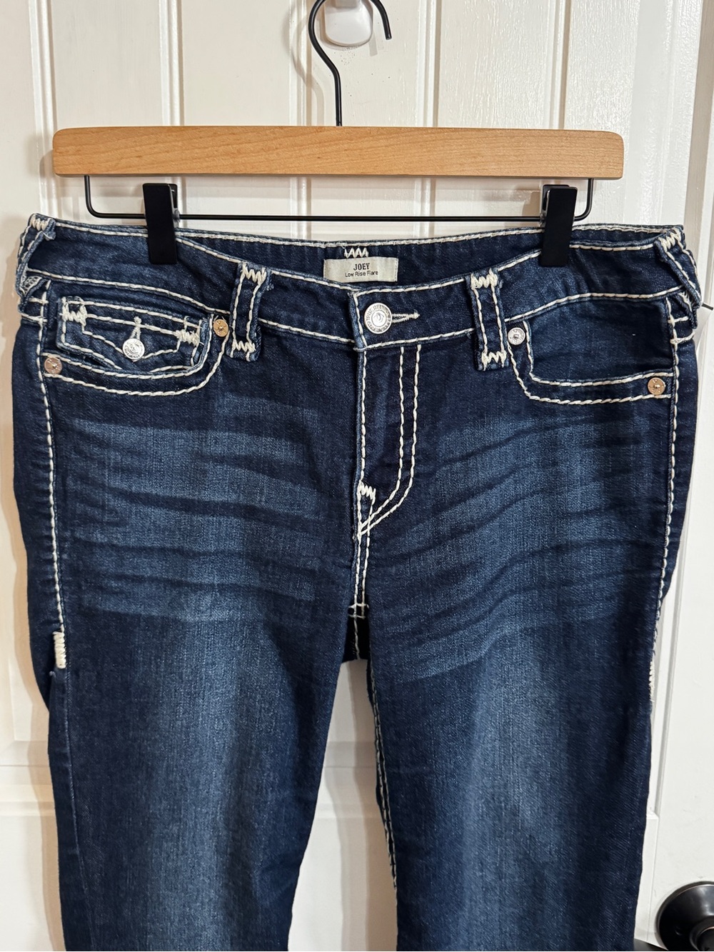 True Religion Joey Low Rise Flare Jeans Super T Dark Wash Flap Pocket Size 30 - Picture 4 of 15